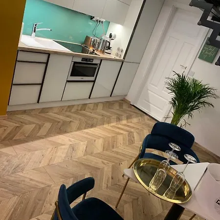 Apartment Opera Deluxe *