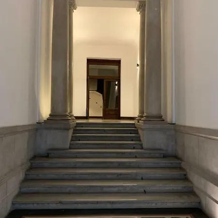 Opera Deluxe * Budapest