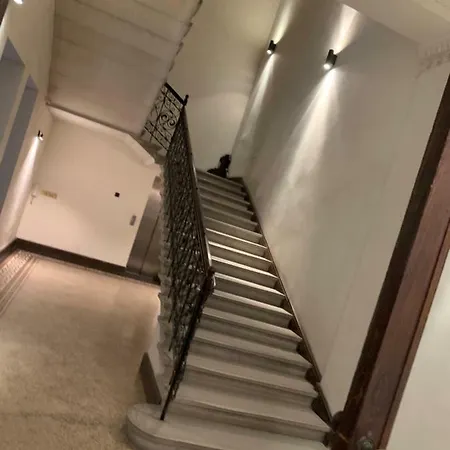 Apartment Opera Deluxe *